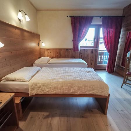Hotel La Tea Лівіньо Екстер'єр фото