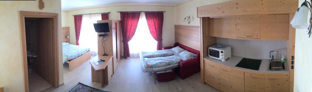 Hotel La Tea Лівіньо Екстер'єр фото