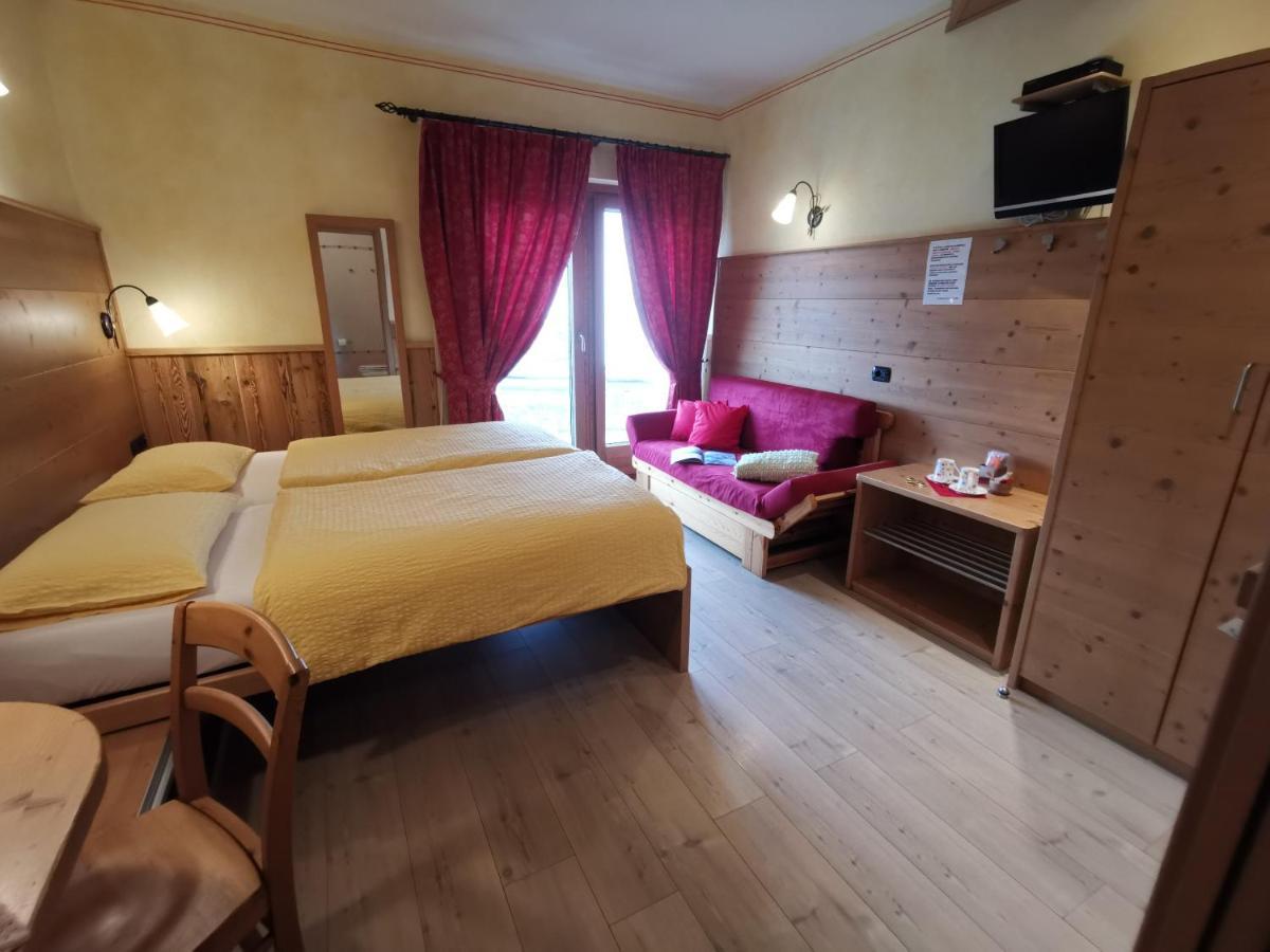 Hotel La Tea Лівіньо Екстер'єр фото