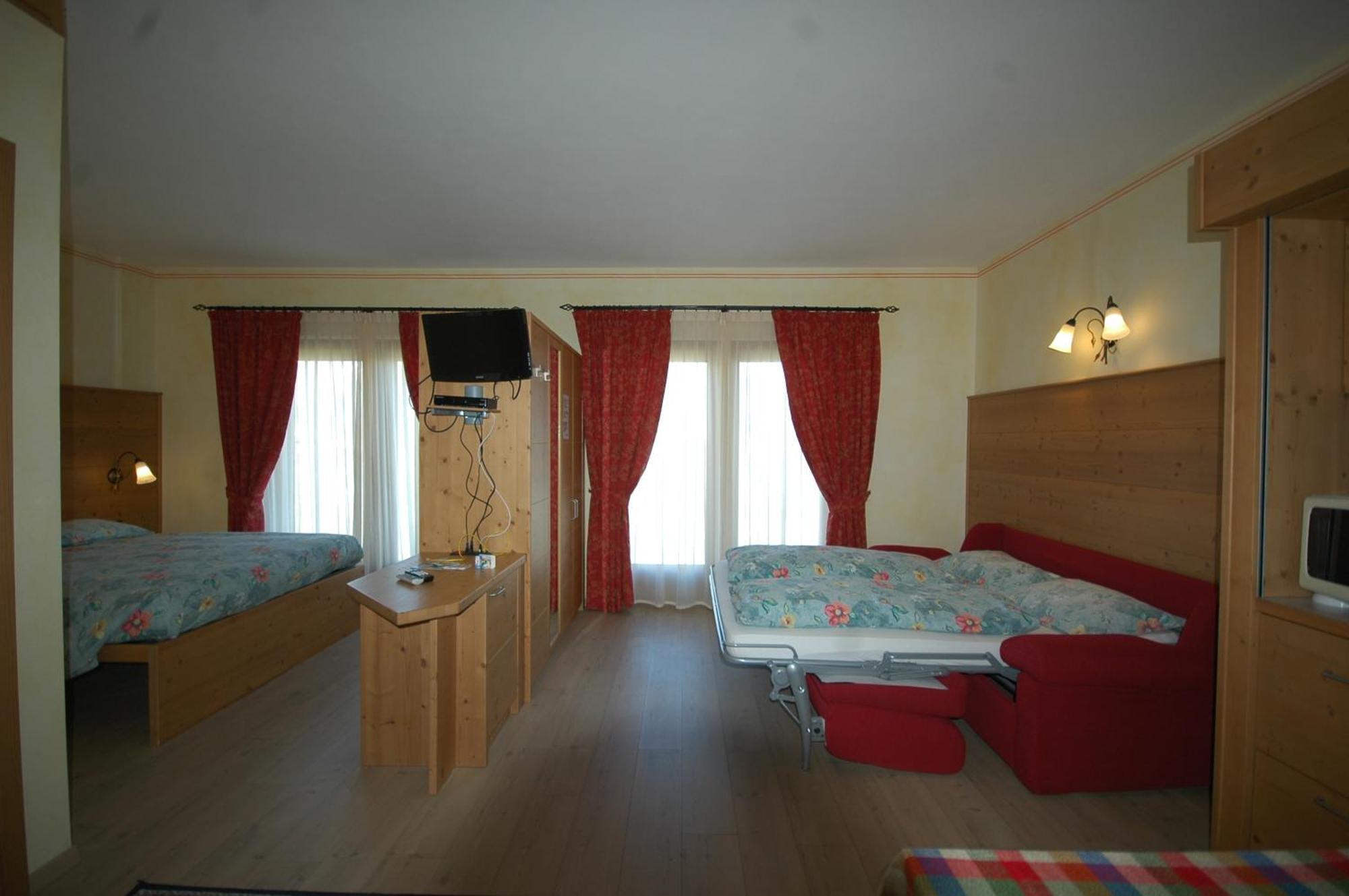 Hotel La Tea Лівіньо Номер фото