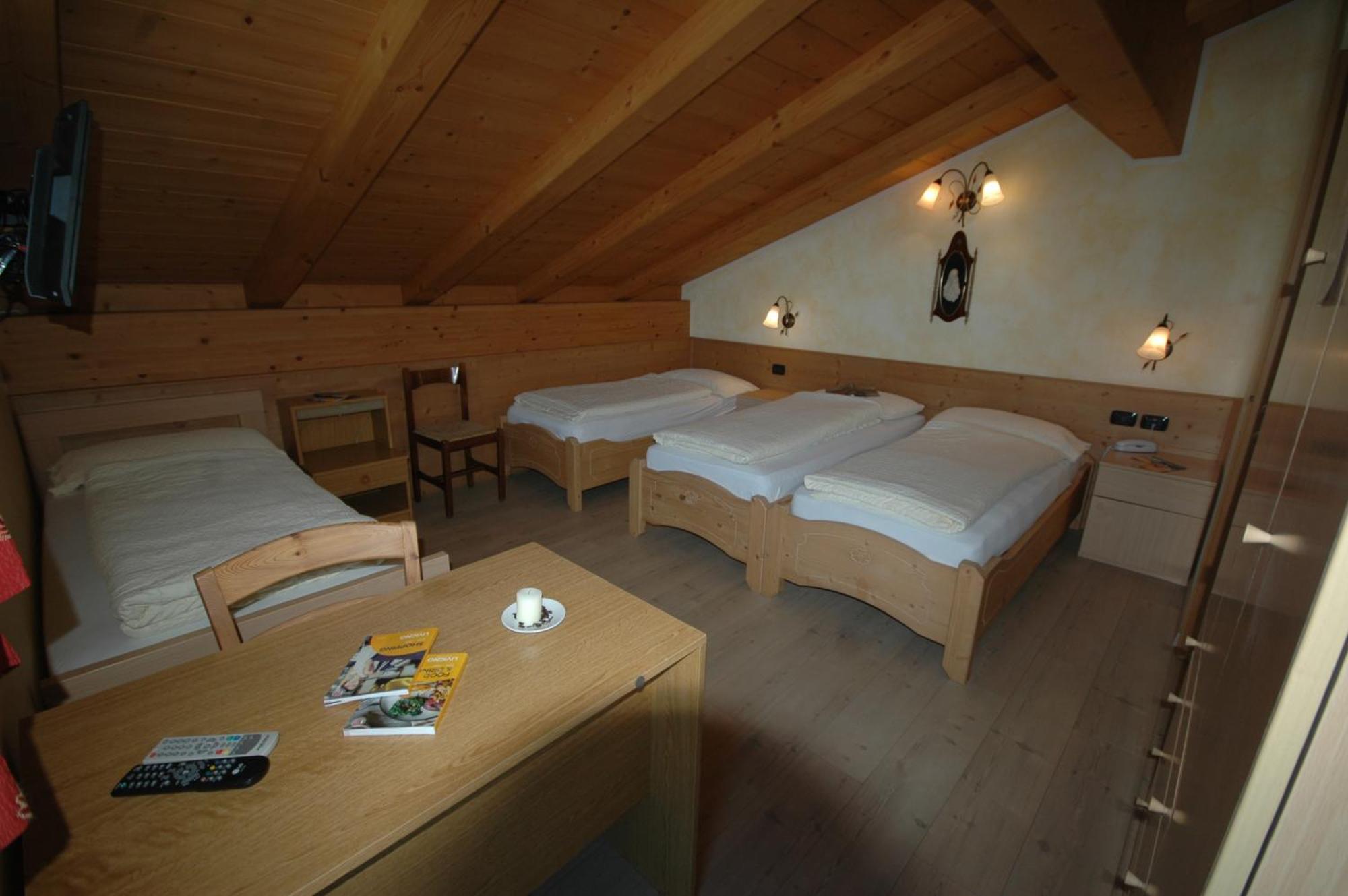 Hotel La Tea Лівіньо Екстер'єр фото